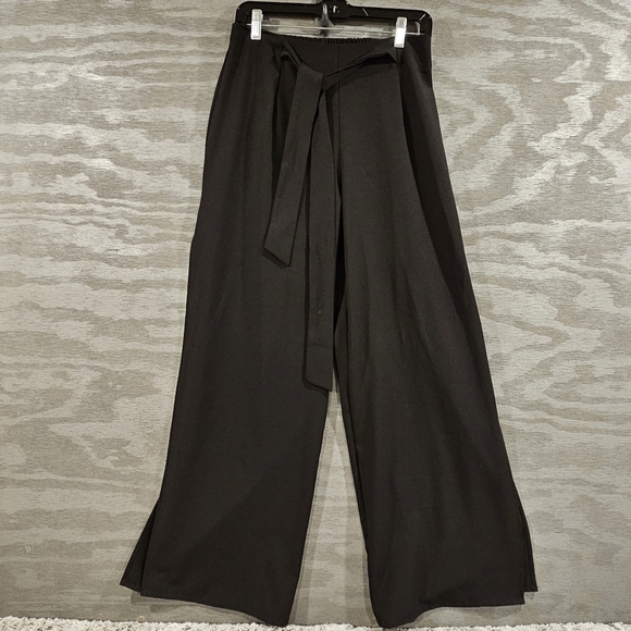 Lulu's SZ L Black Bright & Breezy Tie Front Culotte Wide Leg Side Slit Pants - Picture 2 of 14